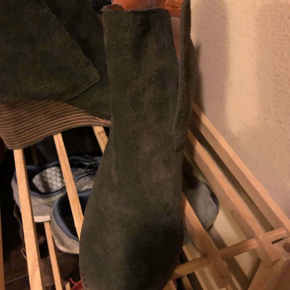 Wedge boot